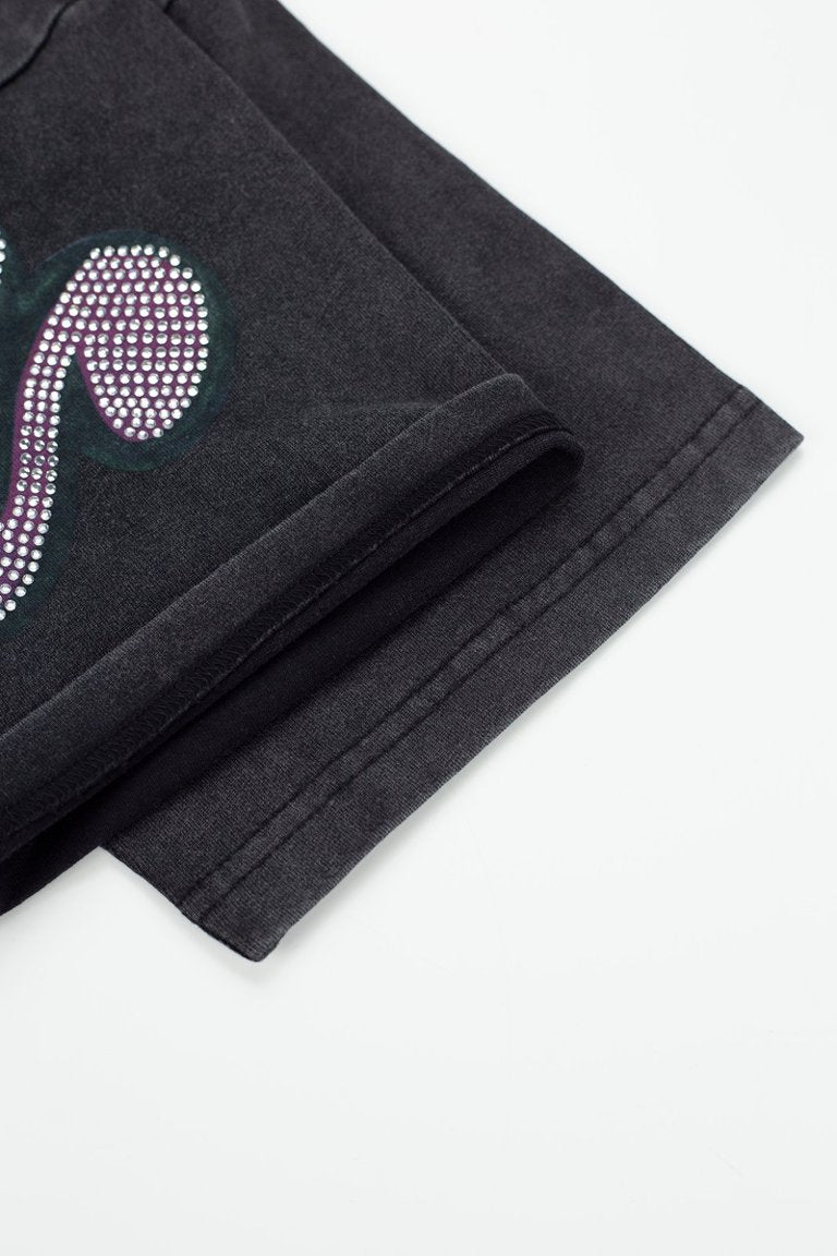 Vale Black Valley Dreams Collage Portrait Tee