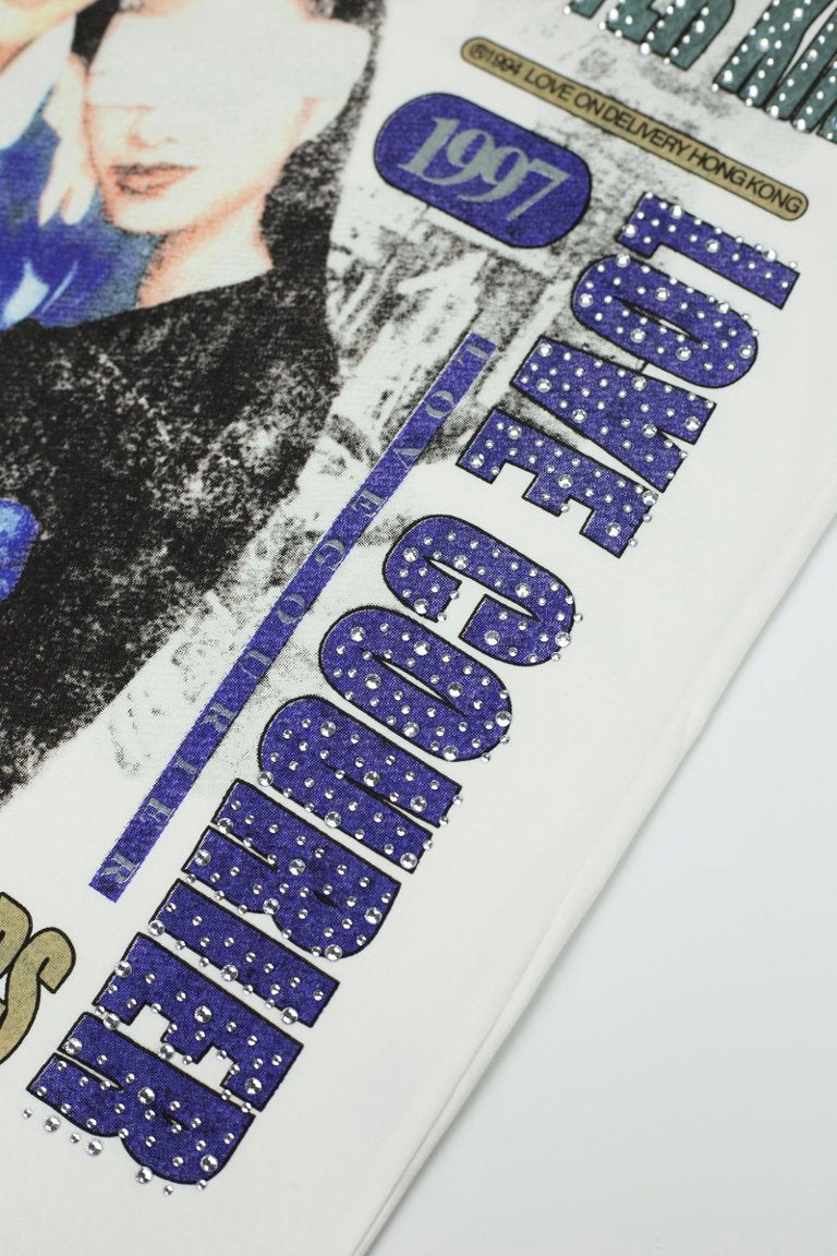 Vale Valley Dreams Retro Portrait Print Tee