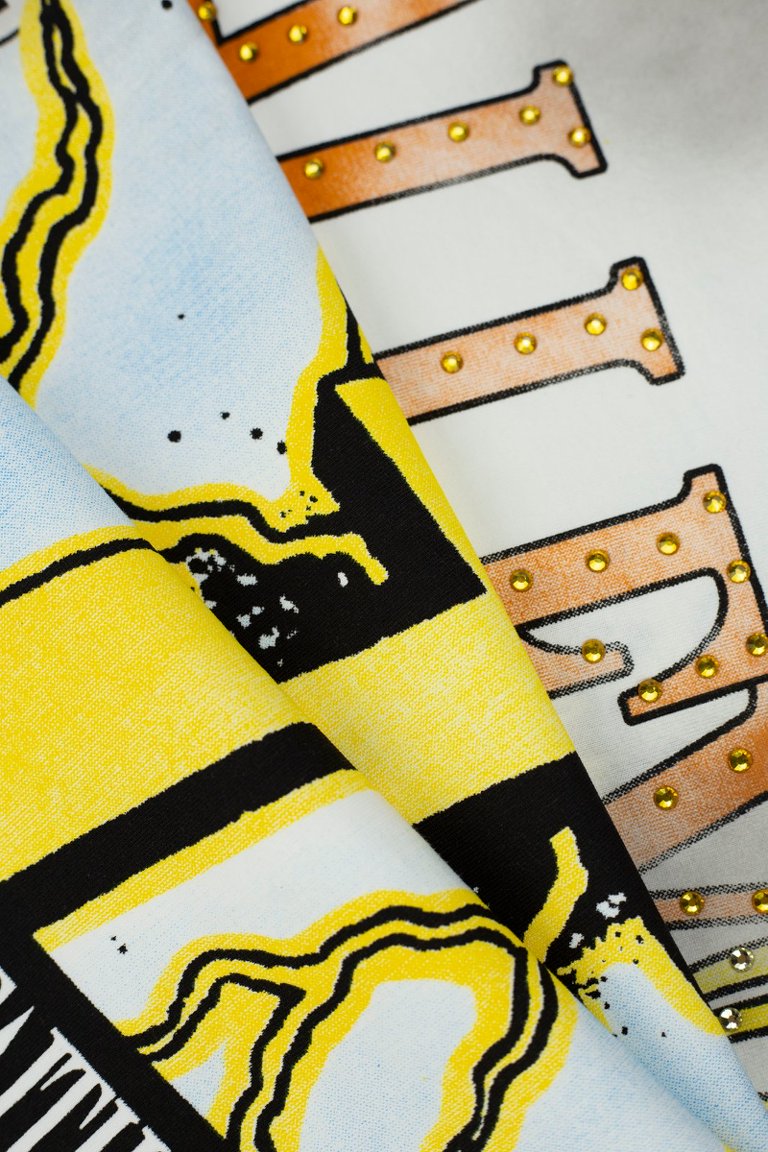 Vale Cross‑Pattern Smoke Wash Graphic Tee