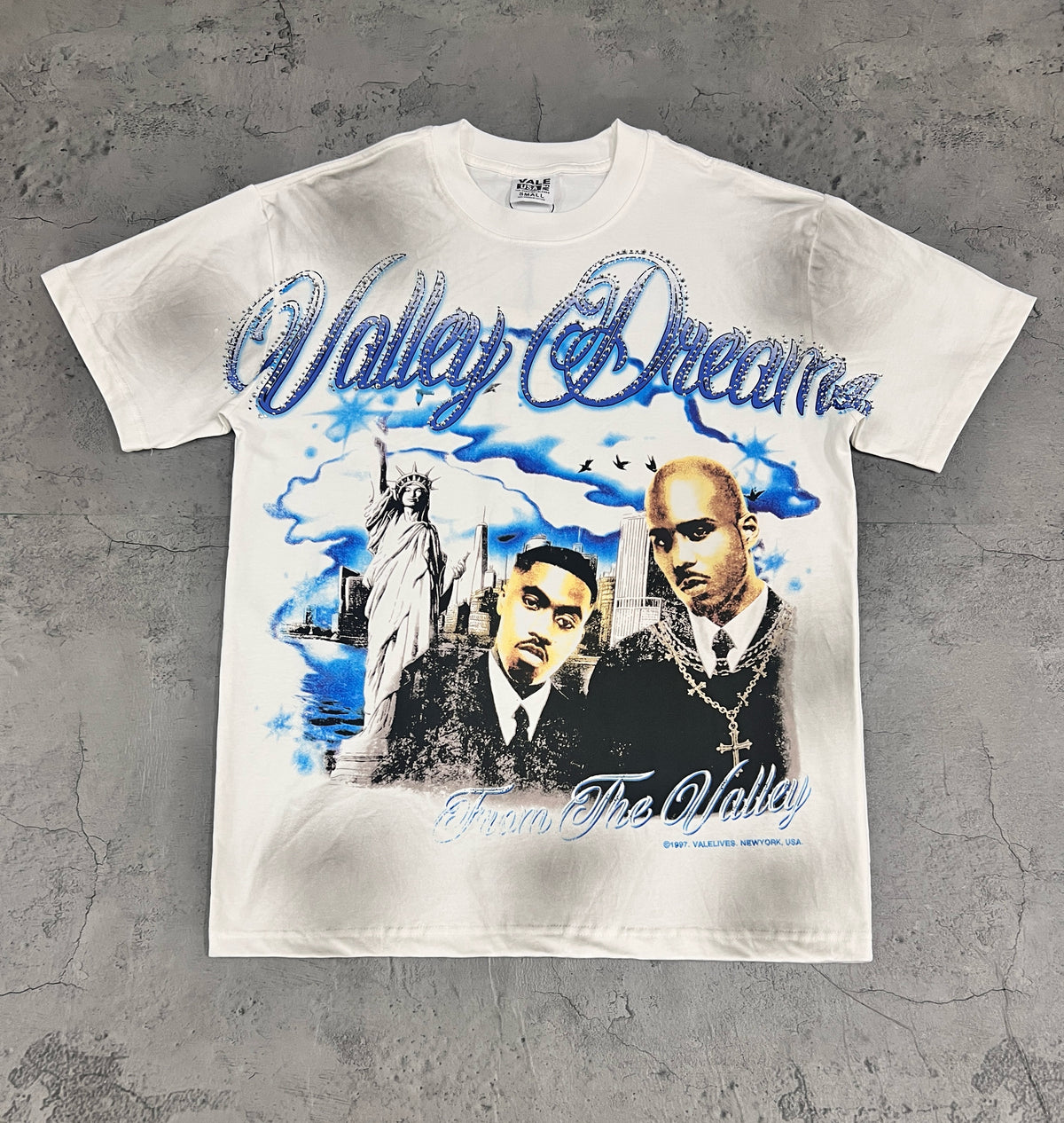 Vale Smoke‑Wash Blue Letter Portrait Tee
