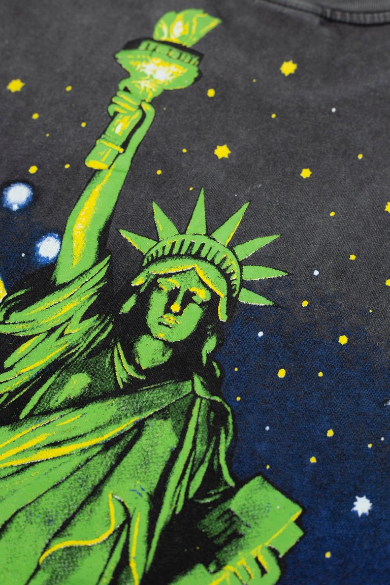 Vale Statue‑of‑Liberty Graphic Black Tee
